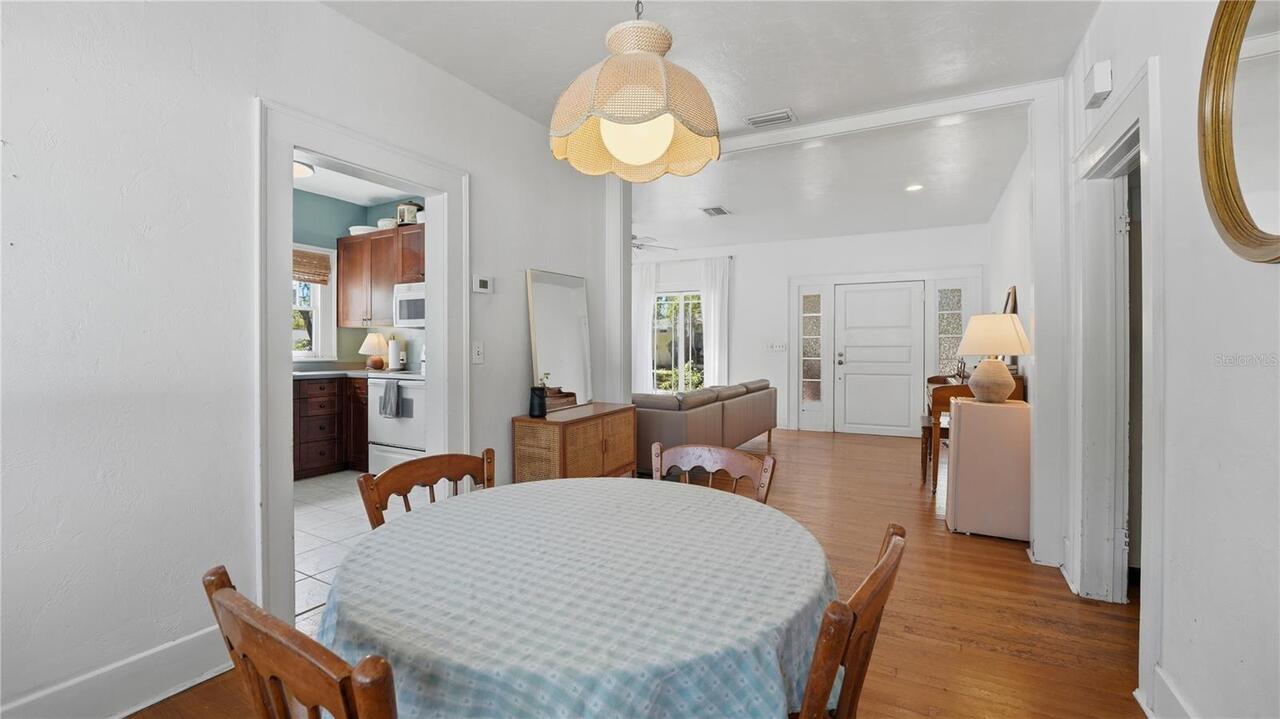 Listing Photo 14
