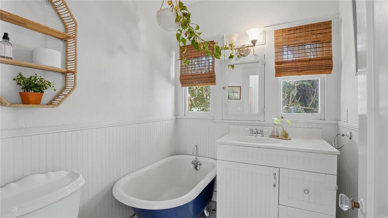 Listing Photo 17