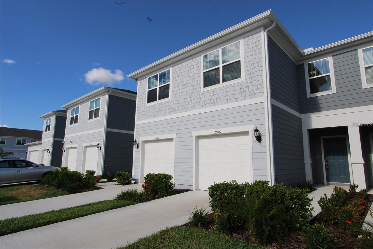 Davenport Real Estate