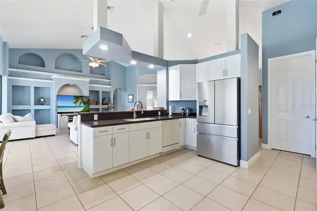 Listing Photo 18