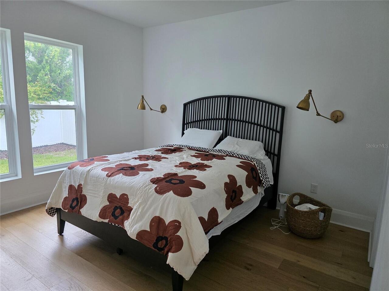 Listing Photo 22