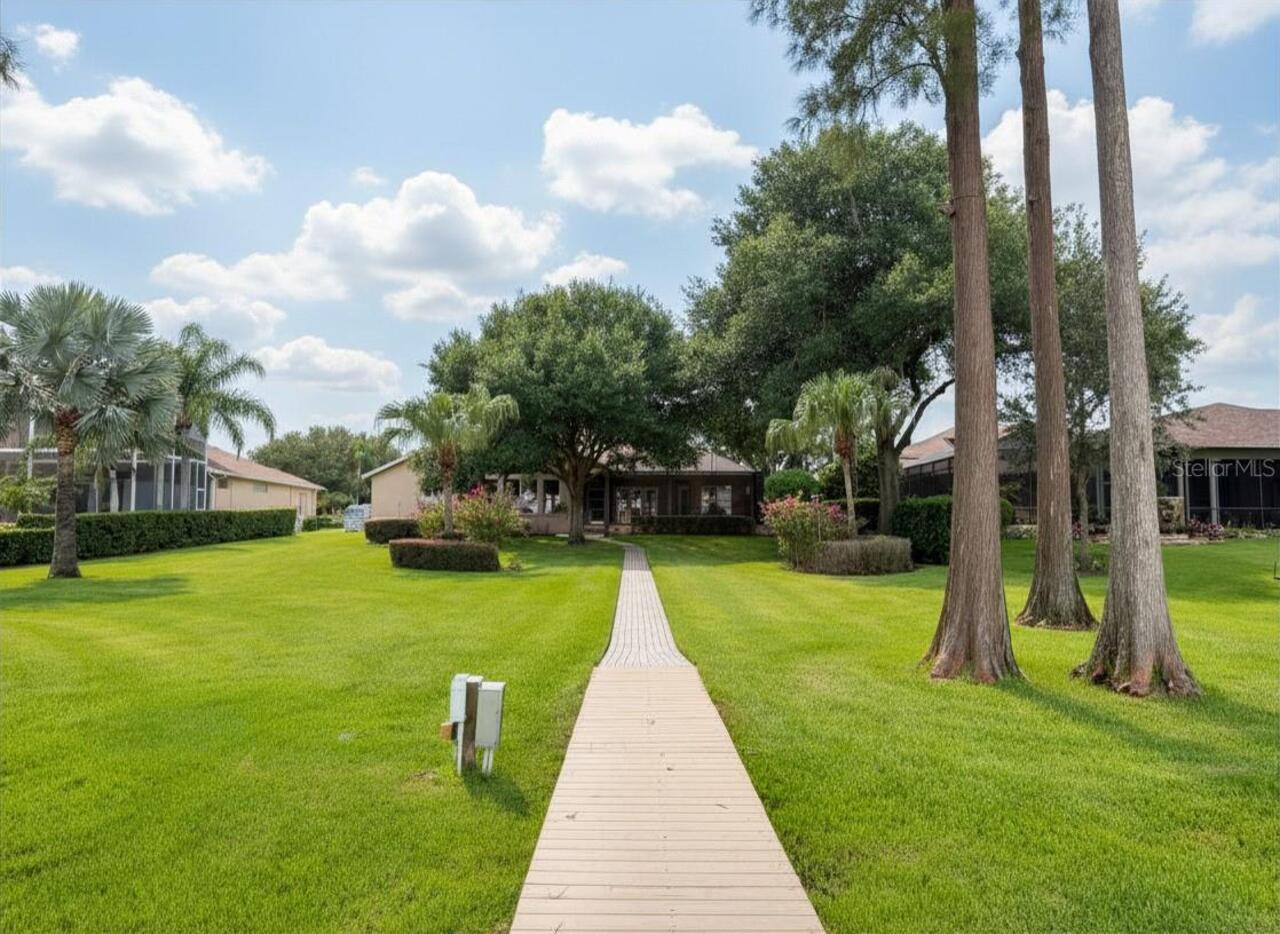 Listing Photo 17