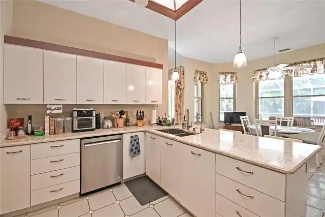 Listing Photo 21