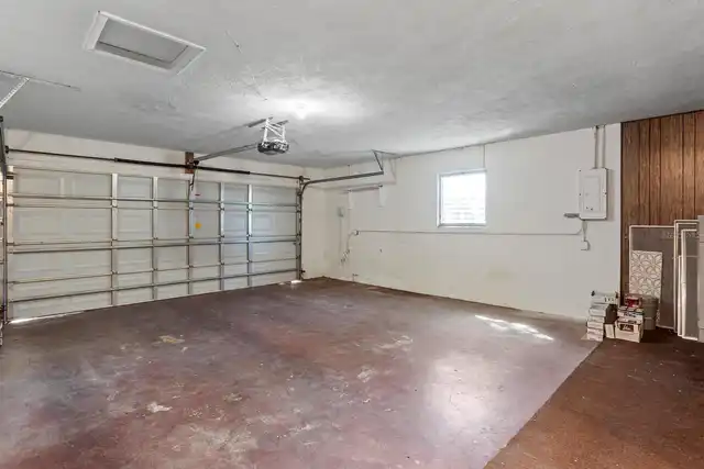 Listing Photo 35