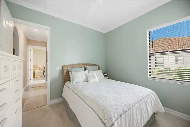 Listing Photo 24