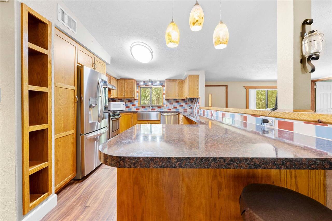 Listing Photo 17