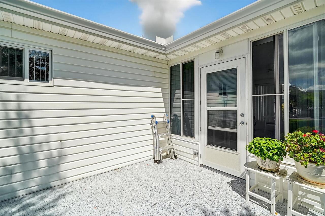 Listing Photo 6