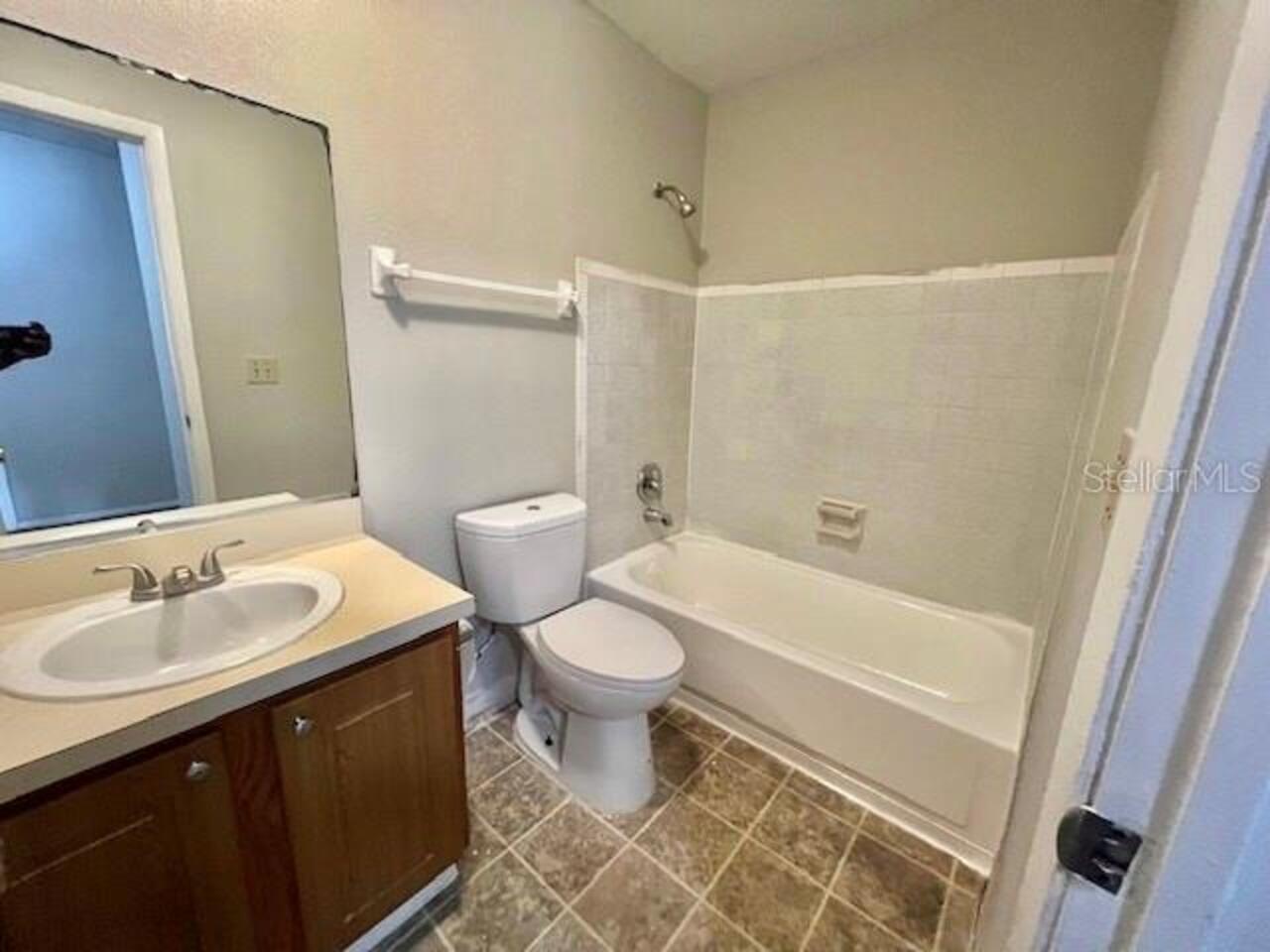 Listing Photo 10
