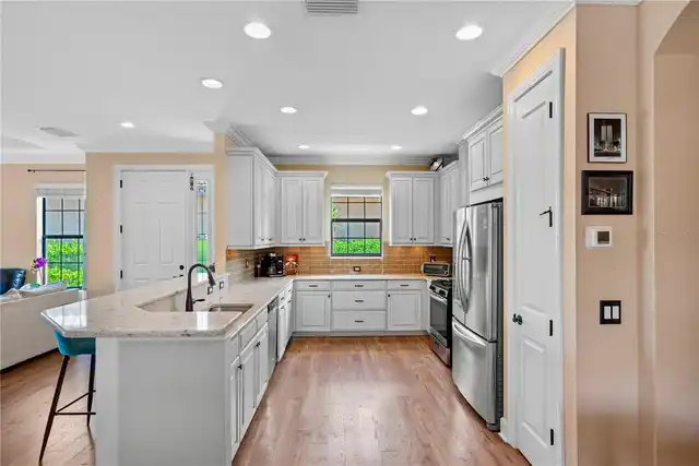 Listing Photo 15