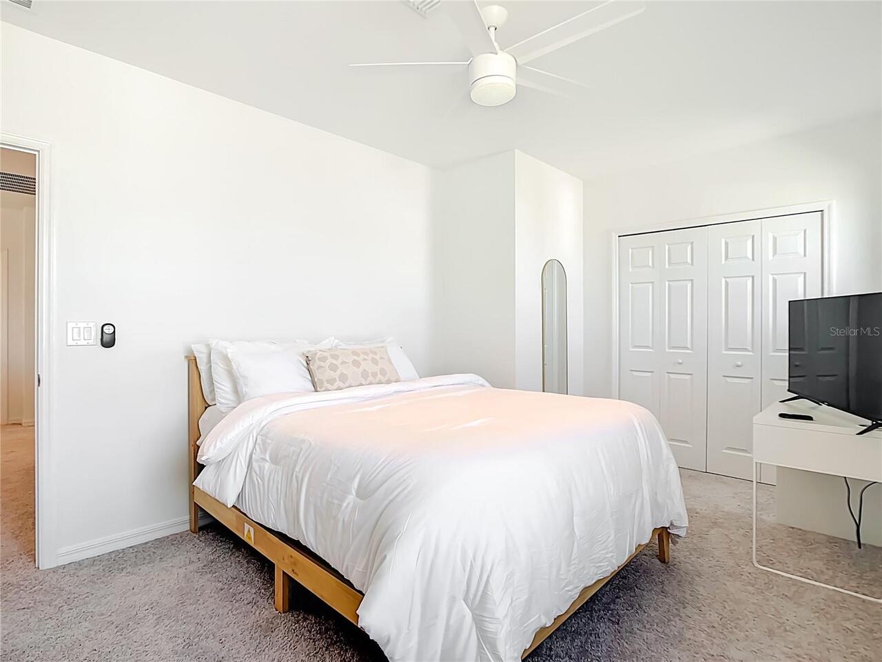 Listing Photo 17