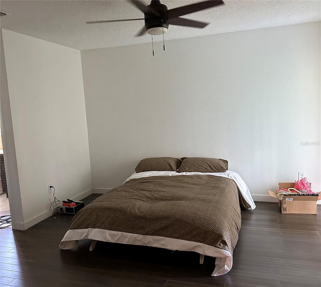 Listing Photo 7