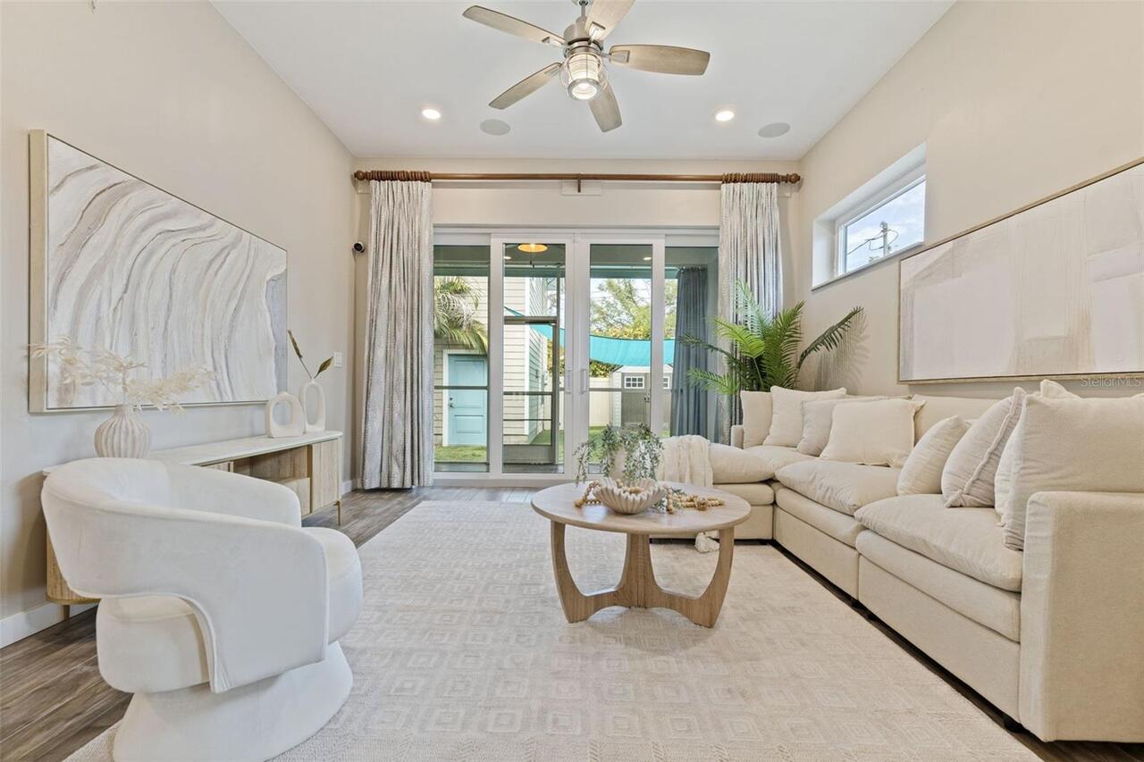 Listing Photo 14