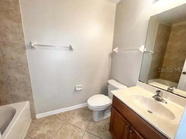 Listing Photo 9