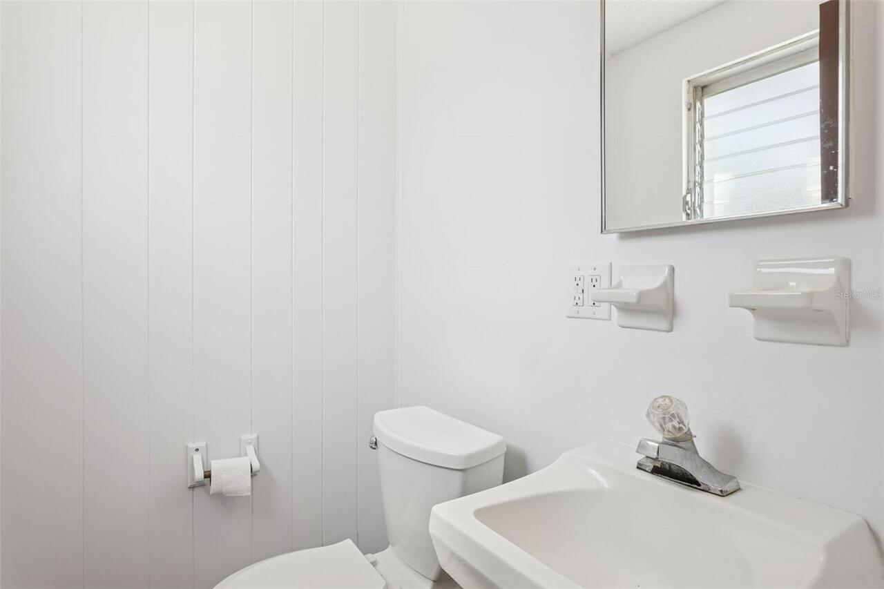 Listing Photo 14