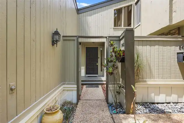 Listing Photo 28