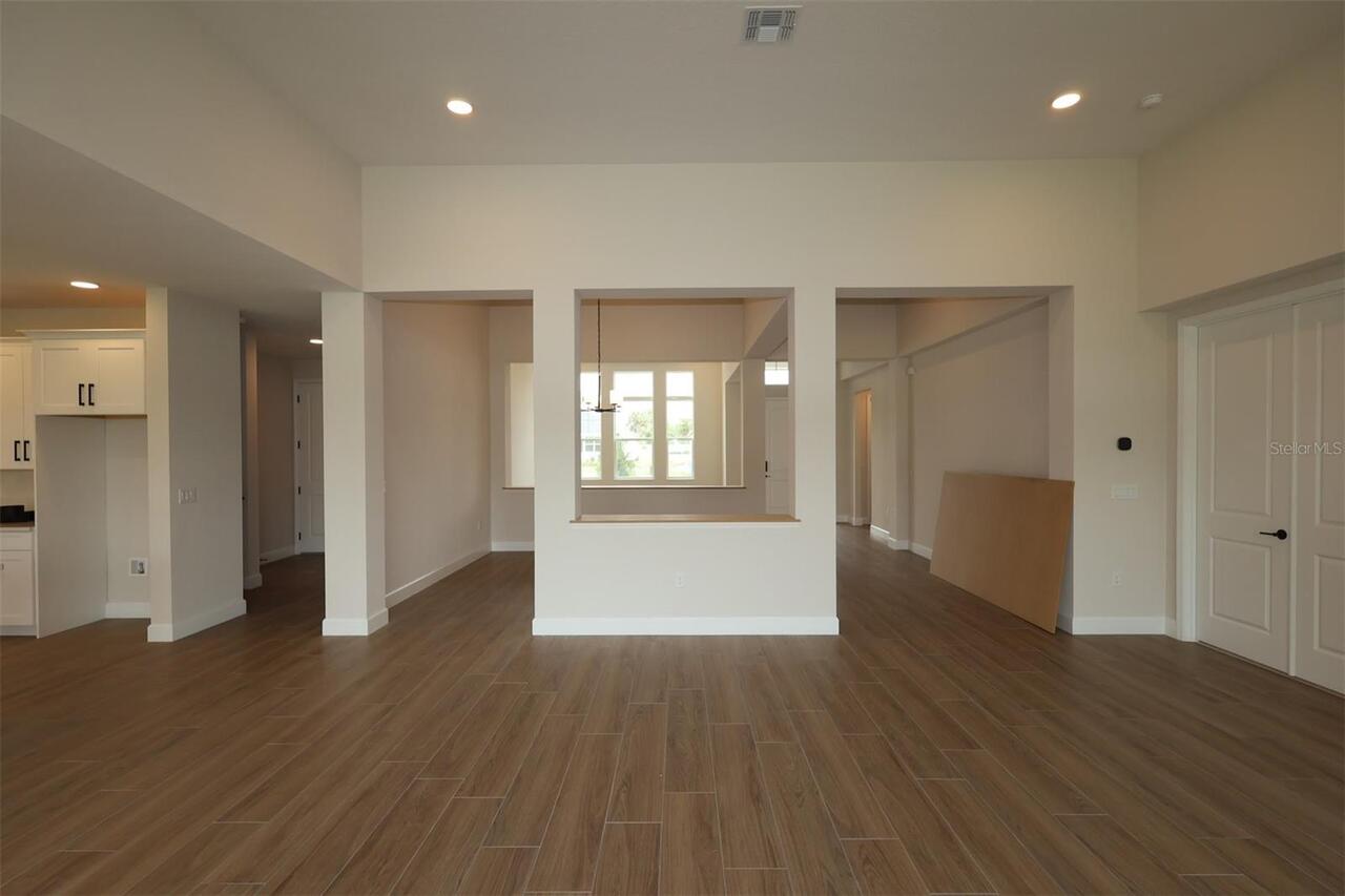 Listing Photo 34