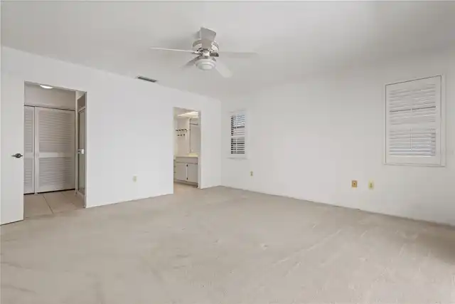 Listing Photo 43