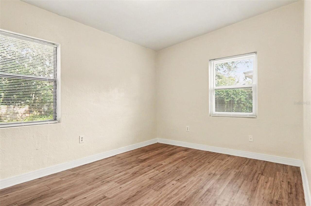 Listing Photo 13