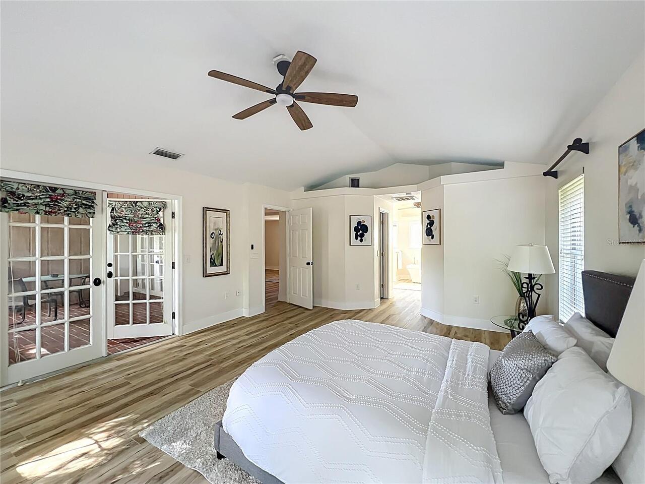 Listing Photo 42