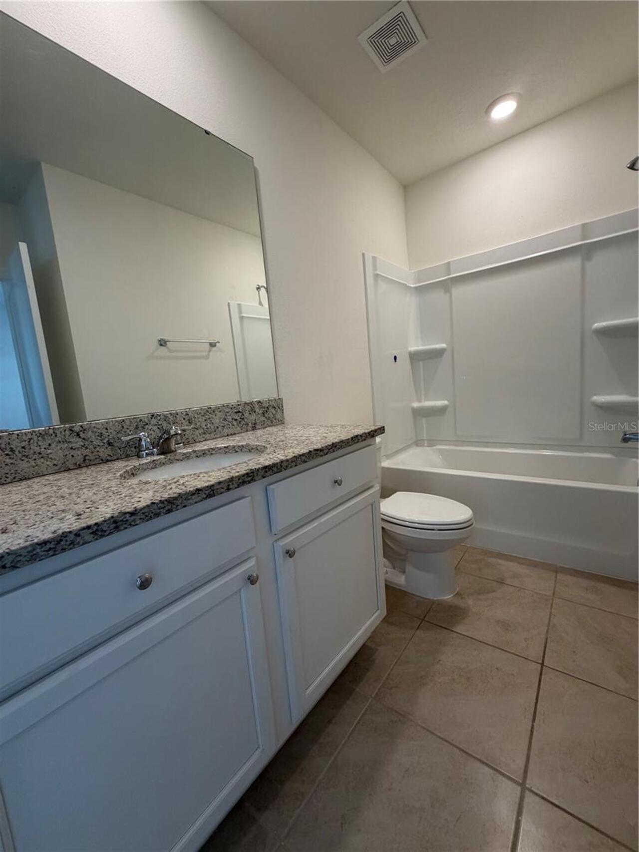 Listing Photo 24