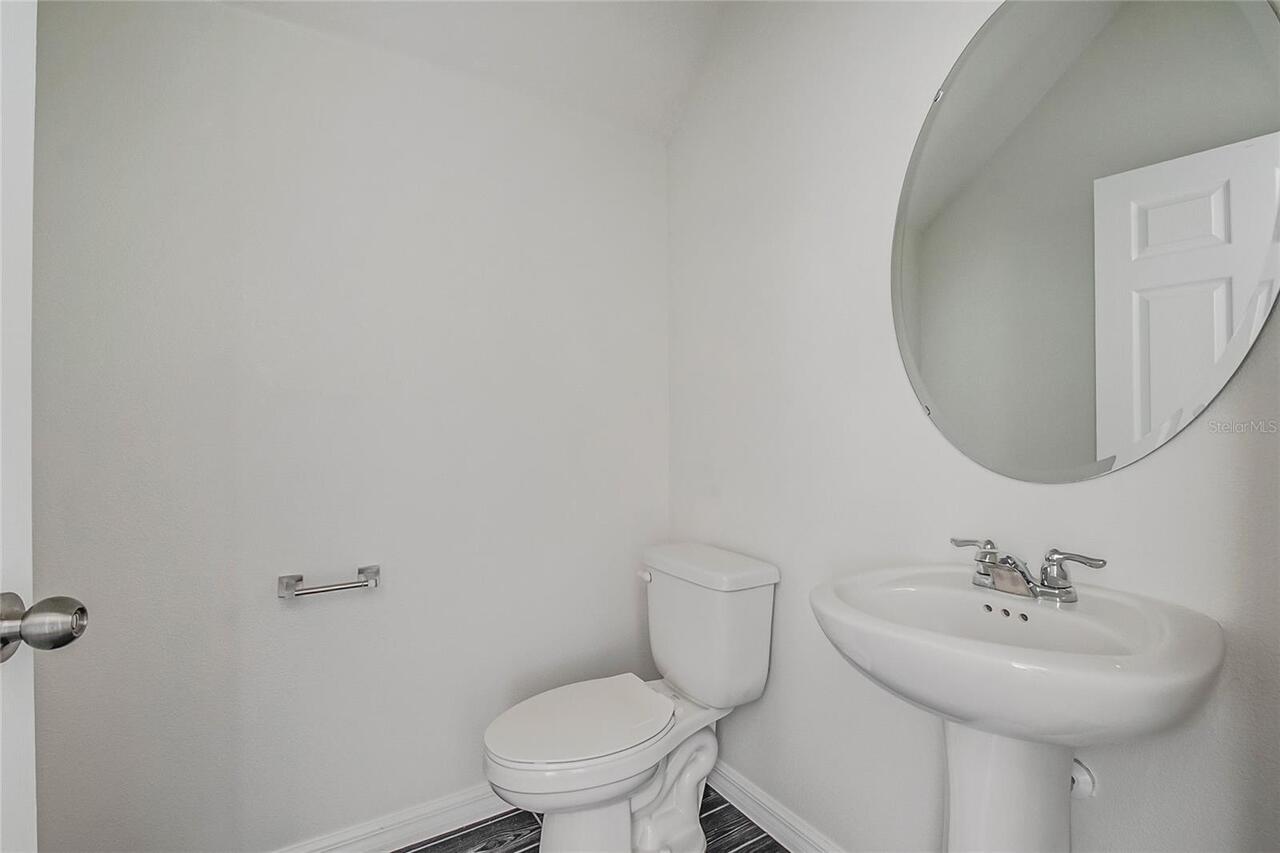 Listing Photo 16