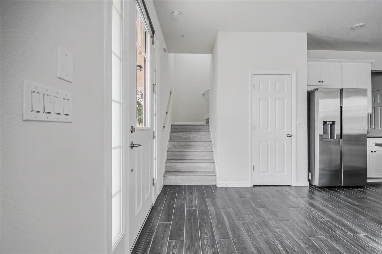 Listing Photo 17