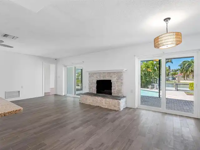 Listing Photo 52
