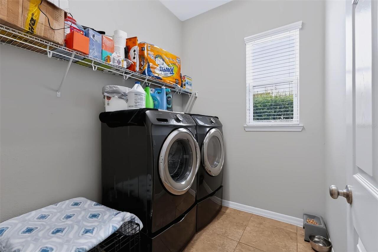 Listing Photo 8