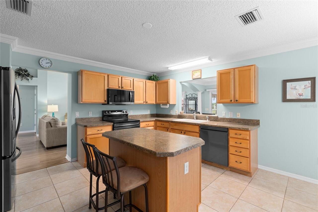 Listing Photo 10