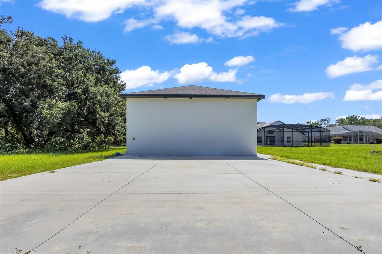 Listing Photo 43