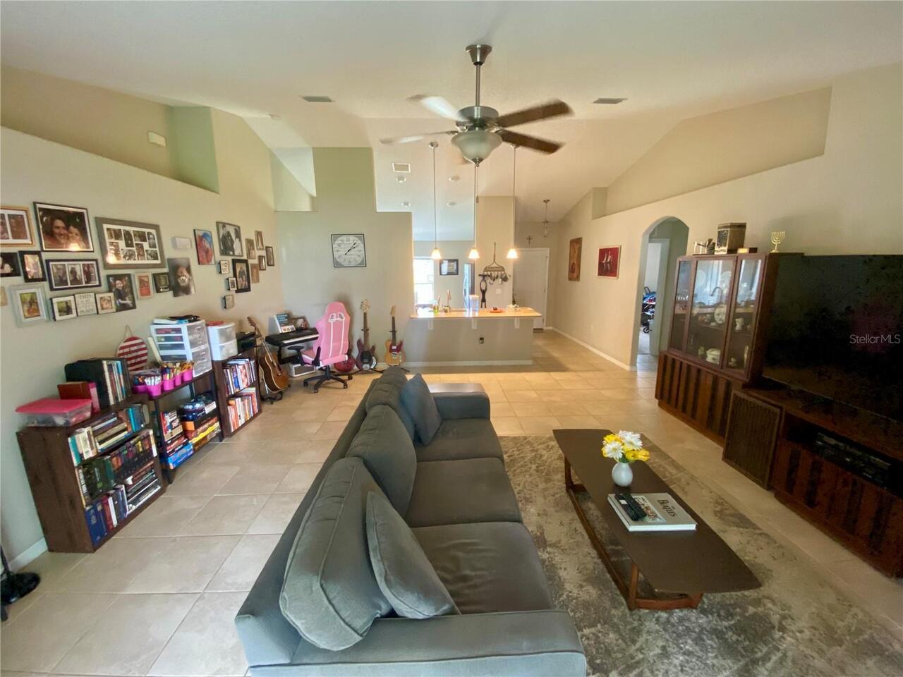 Listing Photo 17