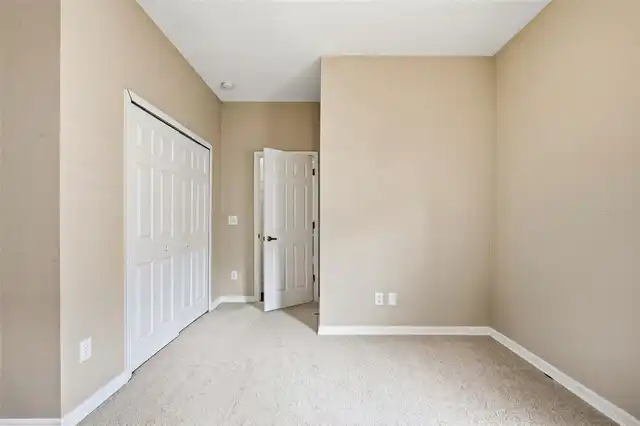 Listing Photo 29