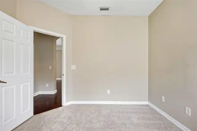 Listing Photo 34