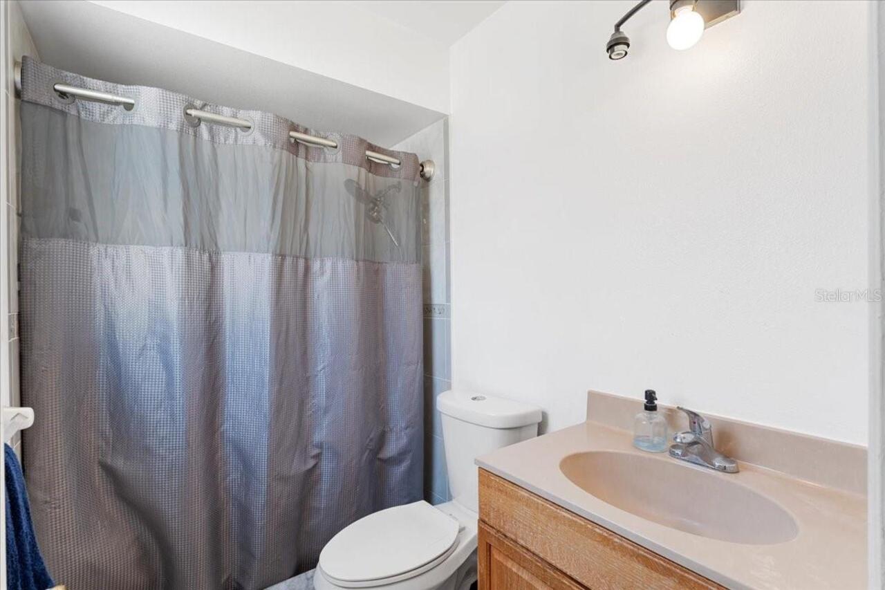 Listing Photo 12