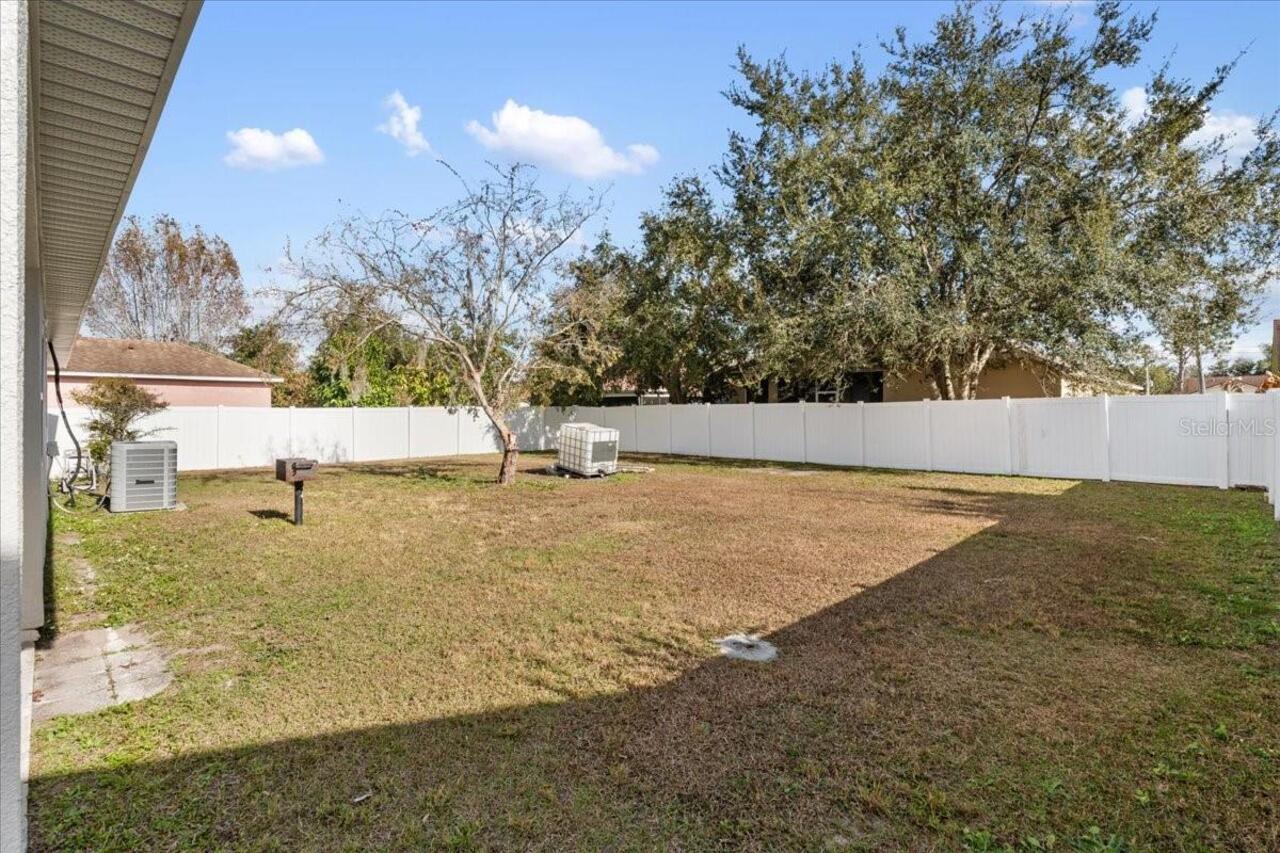 Listing Photo 15