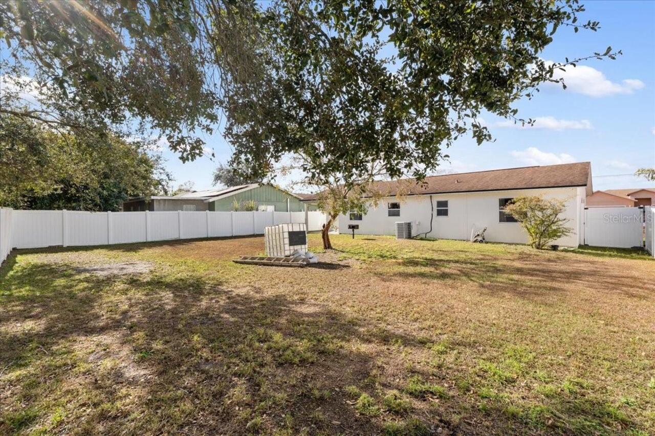 Listing Photo 17