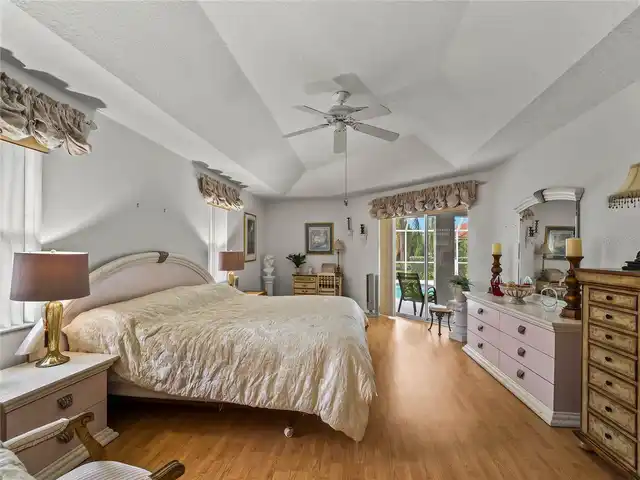 Listing Photo 23
