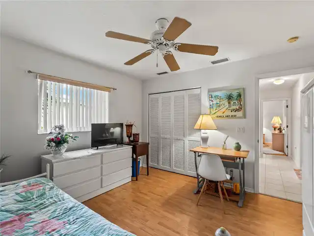 Listing Photo 33