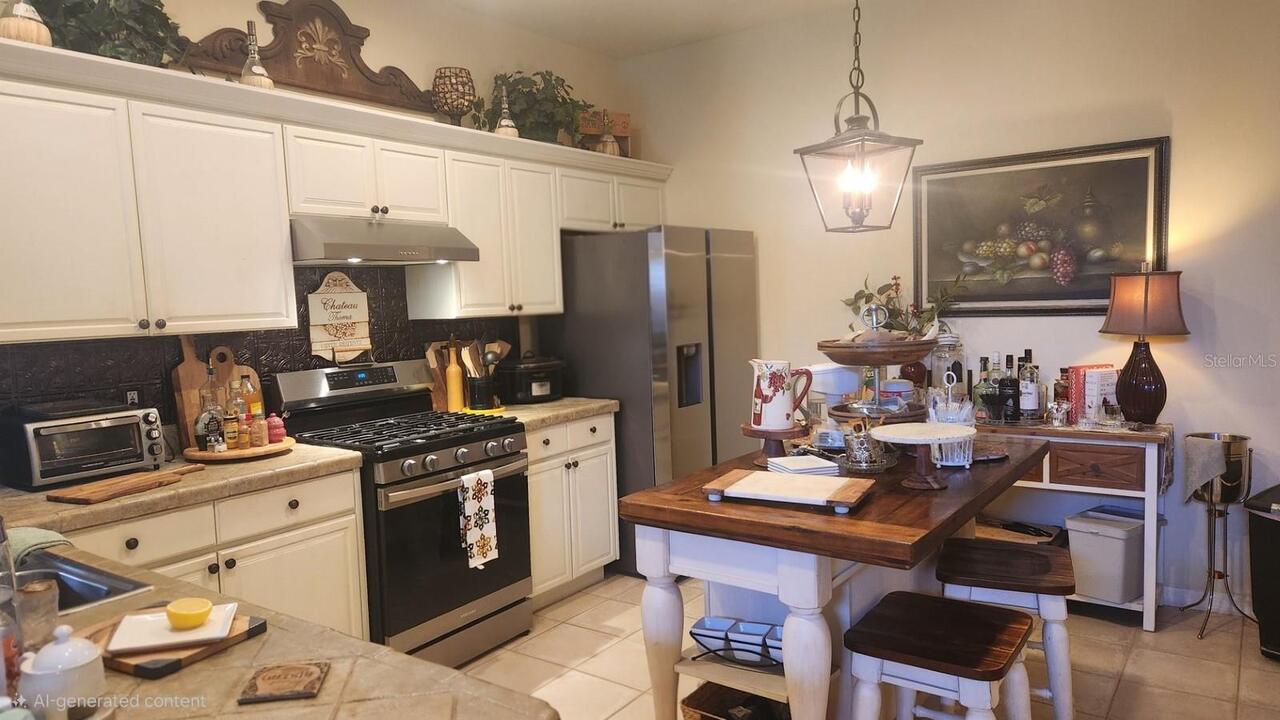 Listing Photo 12