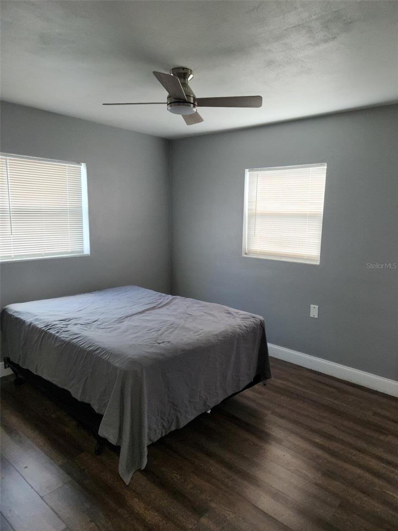Listing Photo 10