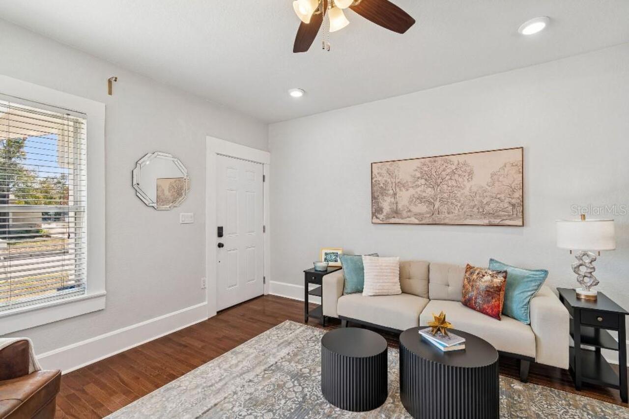 Listing Photo 8