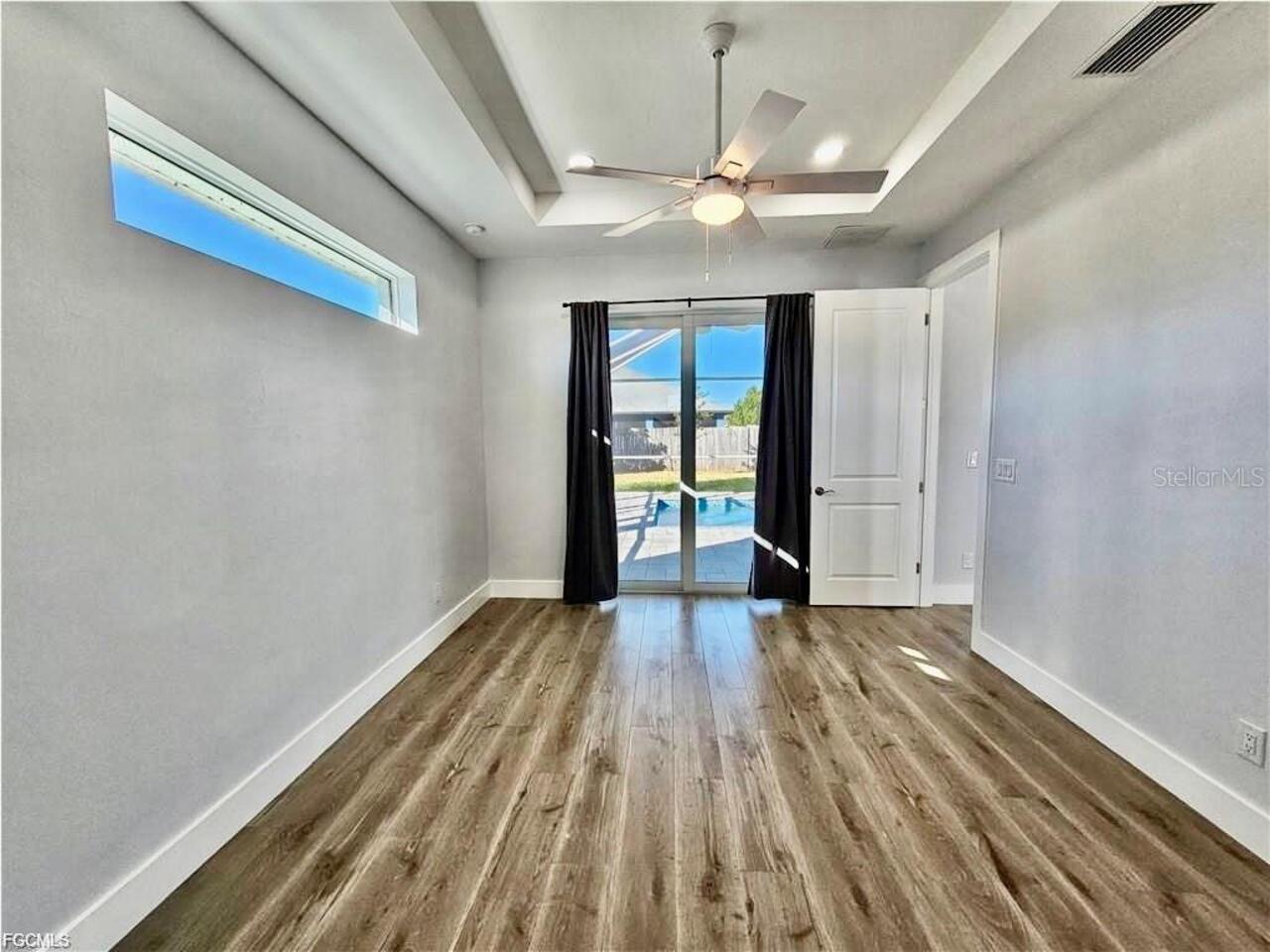 Listing Photo 12