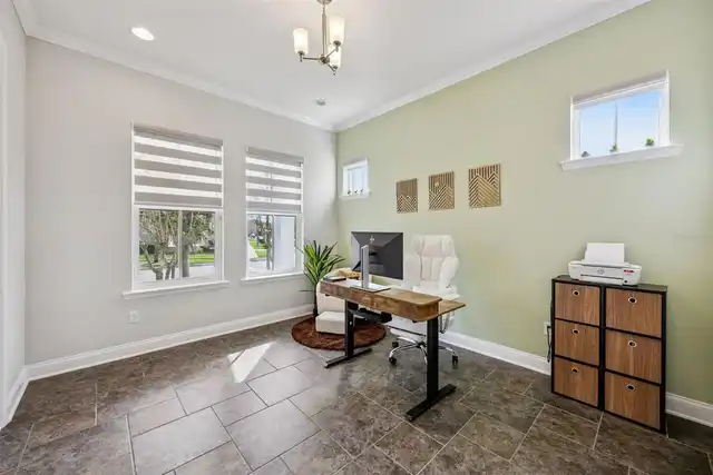 Listing Photo 15