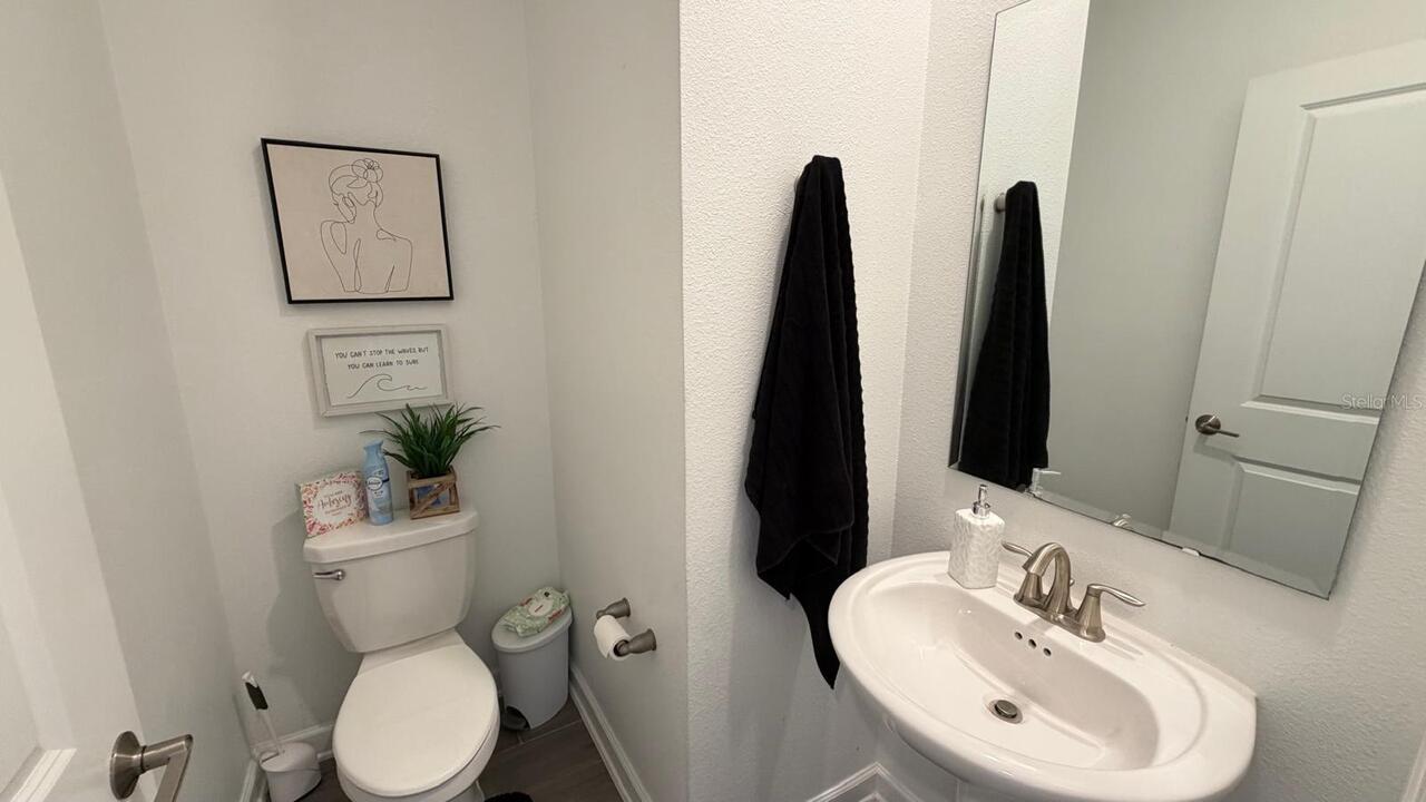 Listing Photo 9