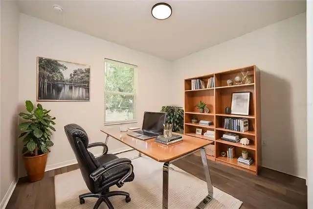 Listing Photo 25