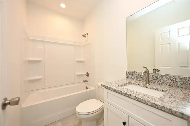 Listing Photo 28