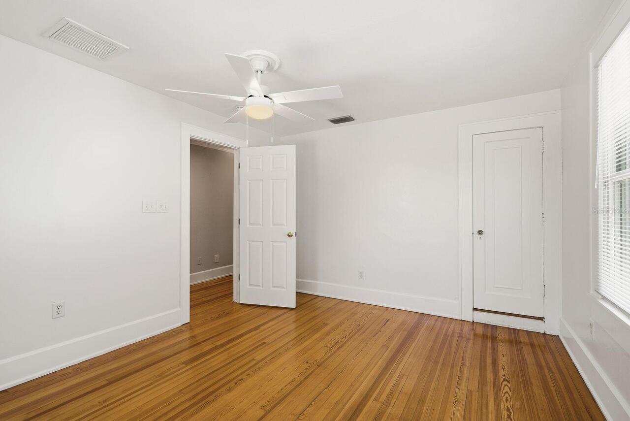 Listing Photo 43