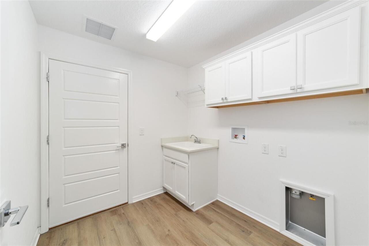 Listing Photo 34