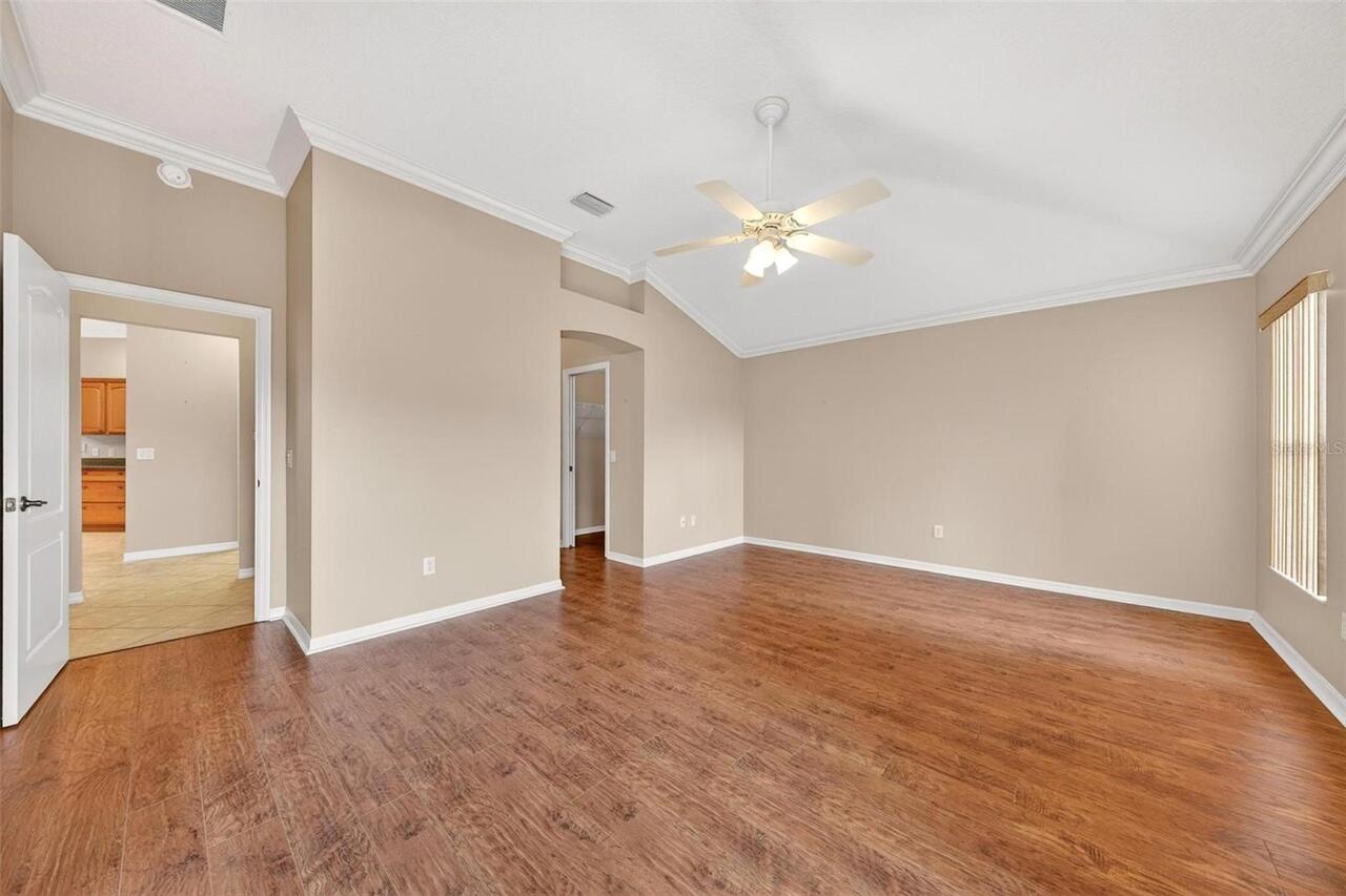 Listing Photo 29