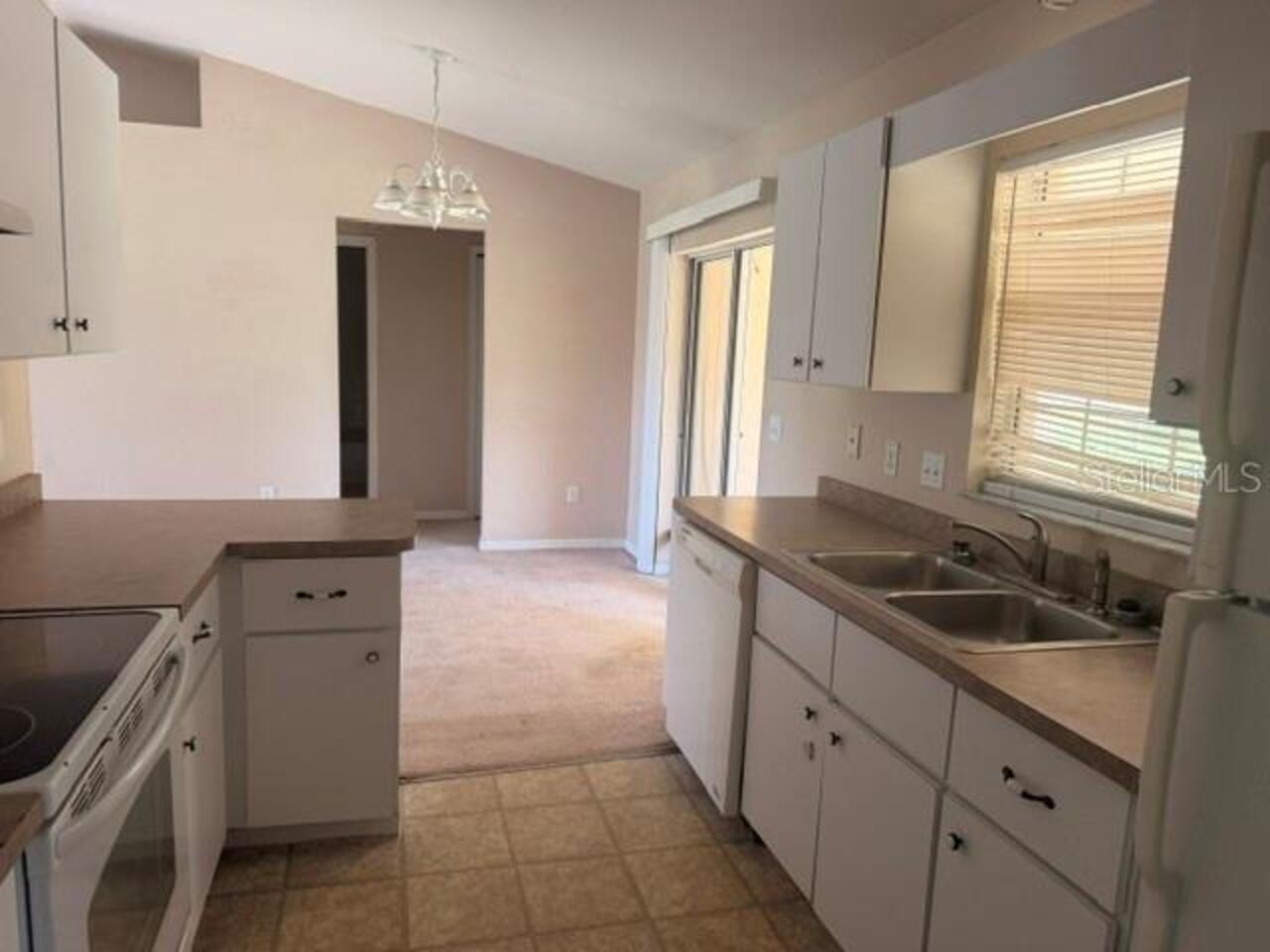 Listing Photo 9